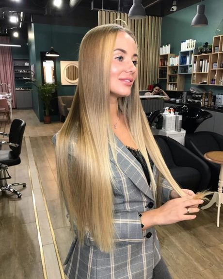 Frizura 2022 női hosszú haj