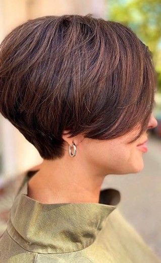 Divatos frizurák Fekete hölgyeknek 2023