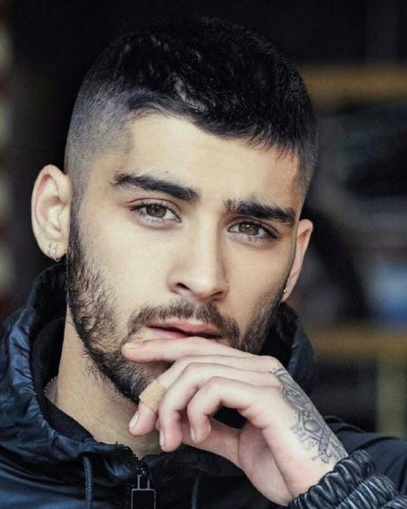 Férfi frizurák Zayn malik