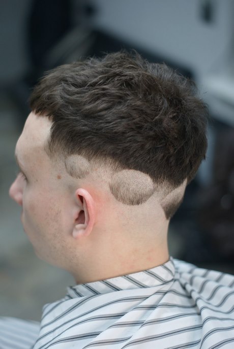 Modern frizurák férfiaknak