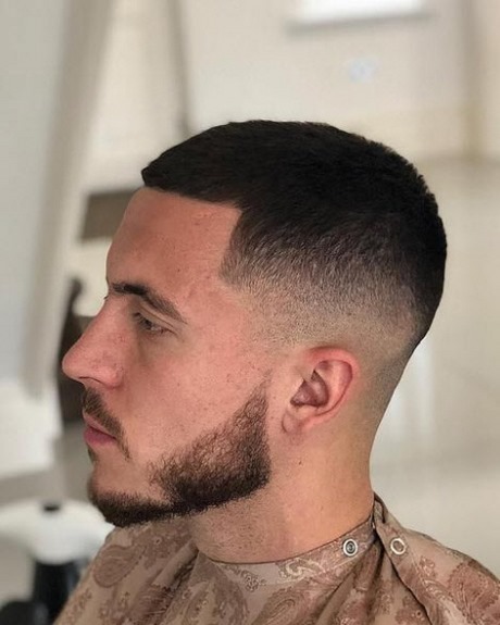 Új férfi frizurák