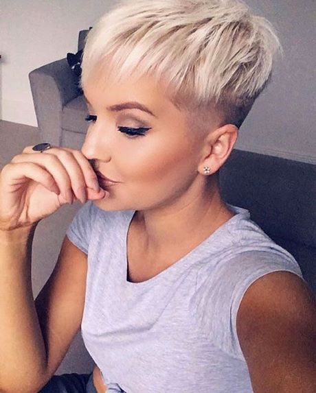 Pixie haircu