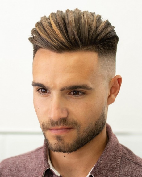 Népszerű frizurák férfiaknak