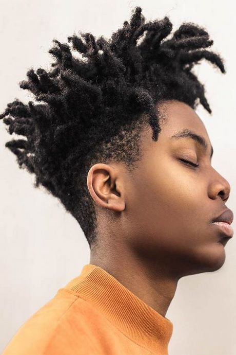 Rövid hajvágás afro-amerikai 2021