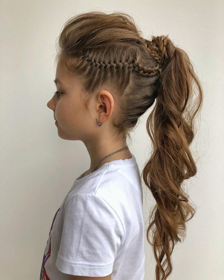Gyermek frizurák hosszú hajra