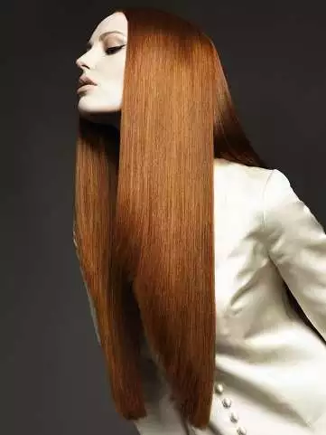 Egyszerű hajformázó órák hosszú hajra