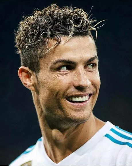 Ronaldo frizurája
