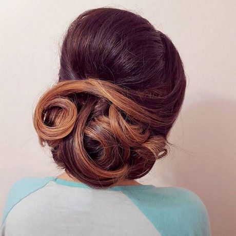 Fonott frizura updos