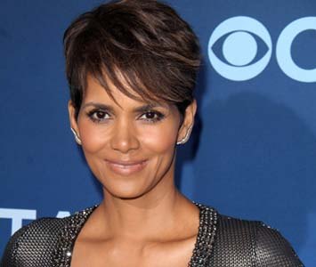 Halle Berry Rovid Frizurak