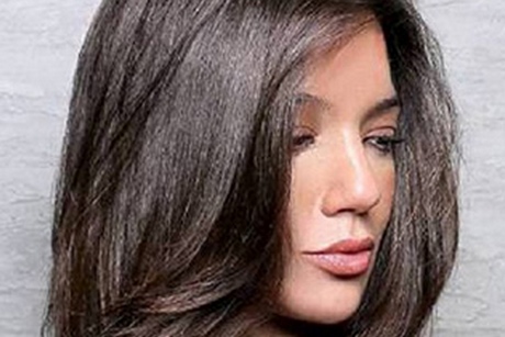 Kim kardashian réteges hajvágás