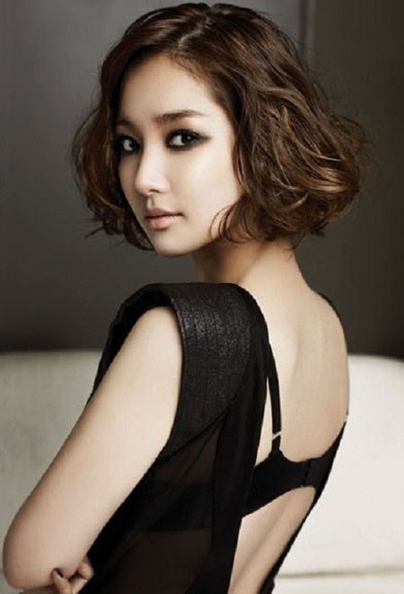 Koreai rövid frizura a nők