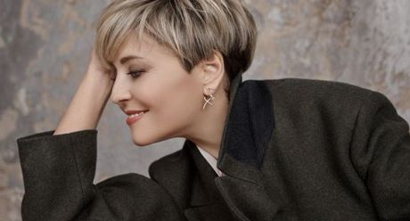 Tovább pixie haircut nők