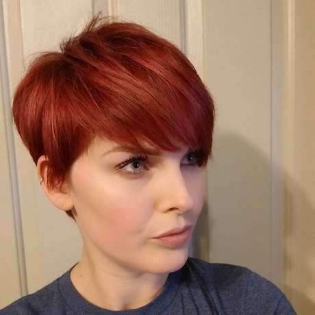 Rövid, vörös haj stílusok