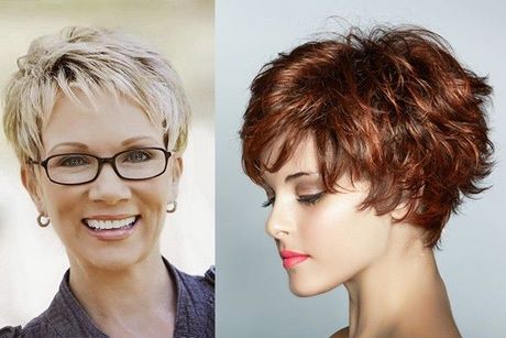 Rövid, hullámos frizura 50 év feletti nők
