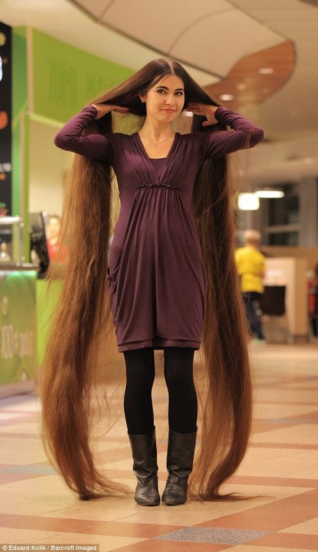 Nagyon hosszú haj vágás
