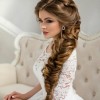 Esküvői stílus a hosszú haj